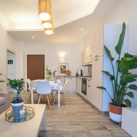 Apartment Hanura Two - Bright 1bedroom With Balcony *